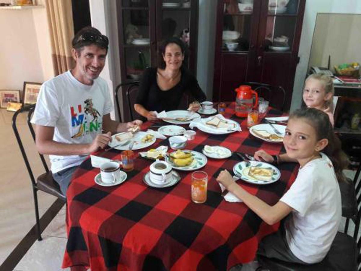 Mountview Homestay Kandy Buitenkant foto